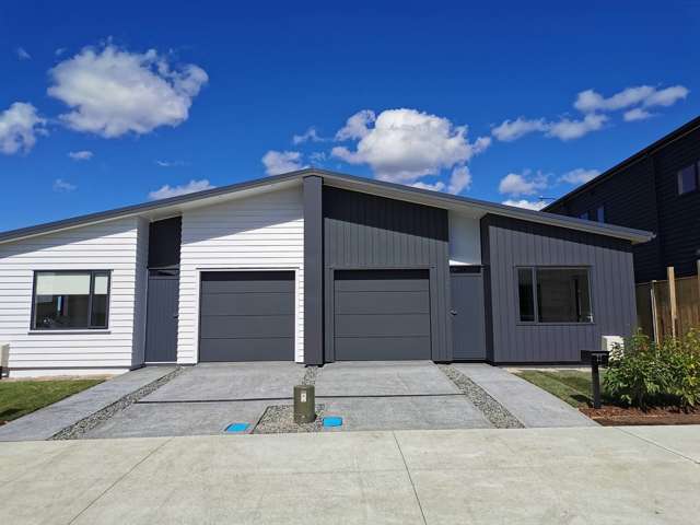 Karaka - 3 Bedrooms, 2 Bathrooms