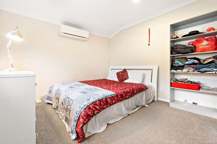 11b Coles Crescent Papakura_15