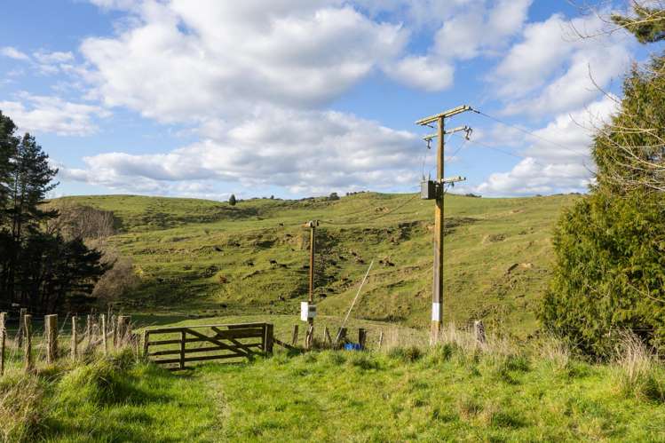 No 1 Line Pohangina_16