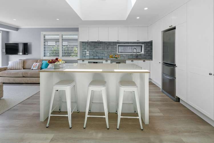 114 Coast Boulevard Papamoa_32