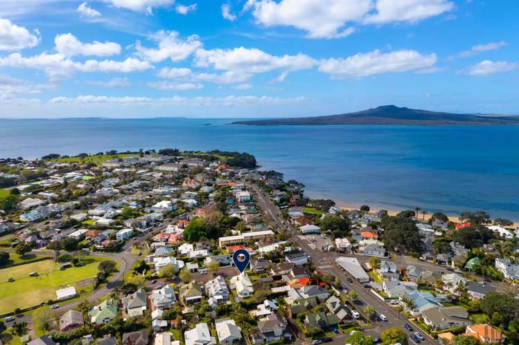 1 Grahame Street Devonport_21