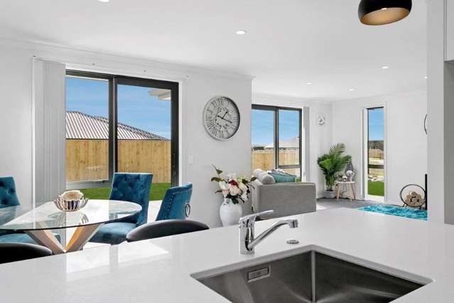 Serene Haven: Luxury Living in Te Awanui Waters