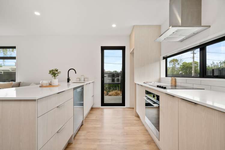 199A Hills Road Edgeware_4