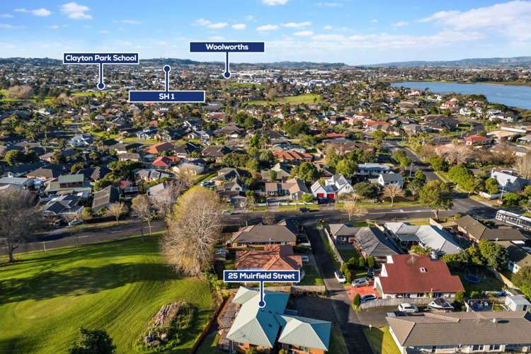 25 Muirfield Street Wattle Downs_18