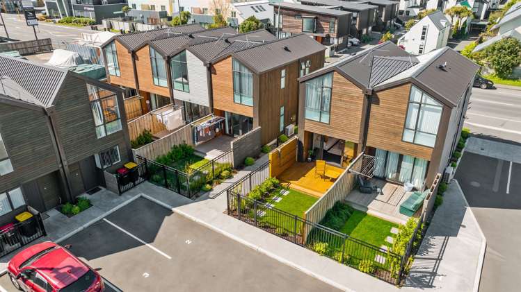 2/129 Sherborne Street Saint Albans_18