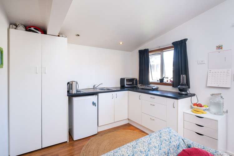 84 Vigor Brown Street Napier South_11