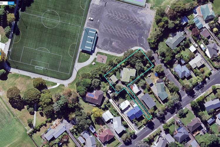 58 Hilling Street Titirangi_12