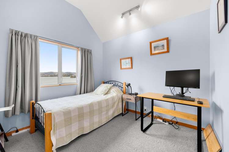 32 Penryn Drive Camborne_15