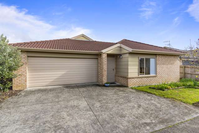 17 Woodbank Drive Glen Eden_1