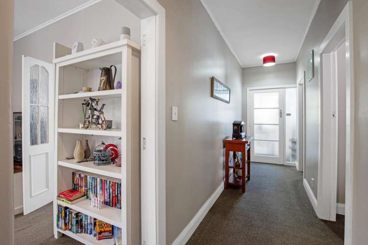 17 High Street Waddington_18