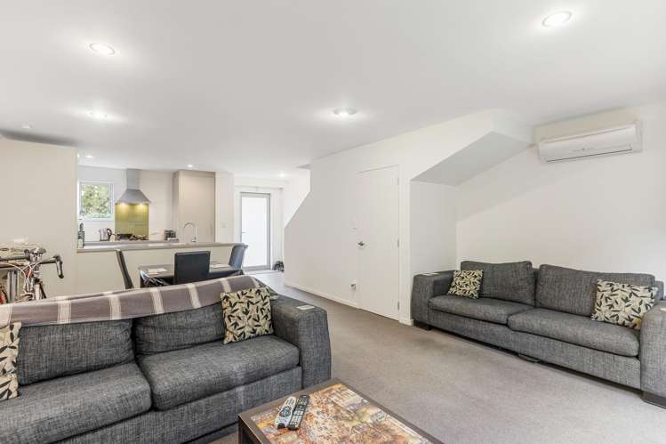 2/2 Chelmsford Street Ngaio_7