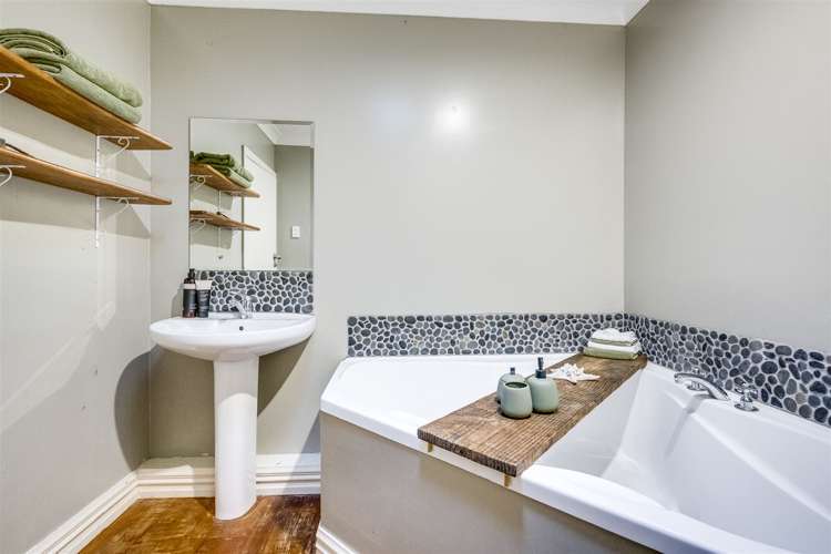 190 Onehunga Road Bay View_13