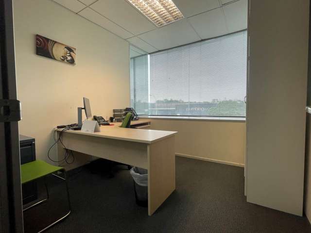 Unit 4/33 Apollo Drive Rosedale_4