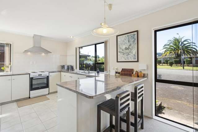 4 Orchard Place Lynmore_2