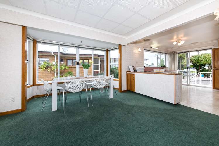 102 Tiroroa Avenue Te Atatu South_15