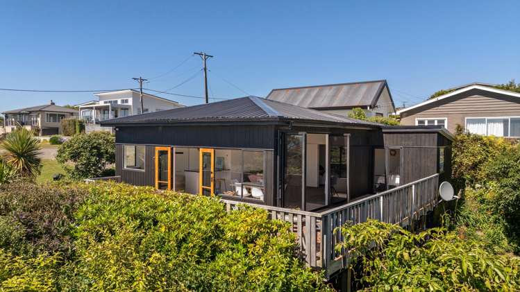 14 Violet Street Riverton_22