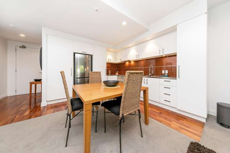 1F/20 Pakenham Street_5