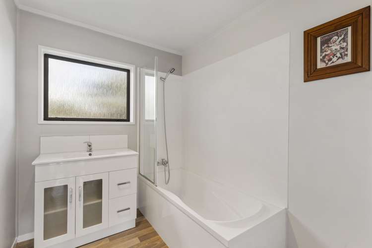 1/32 Cameron Street Papakura_8