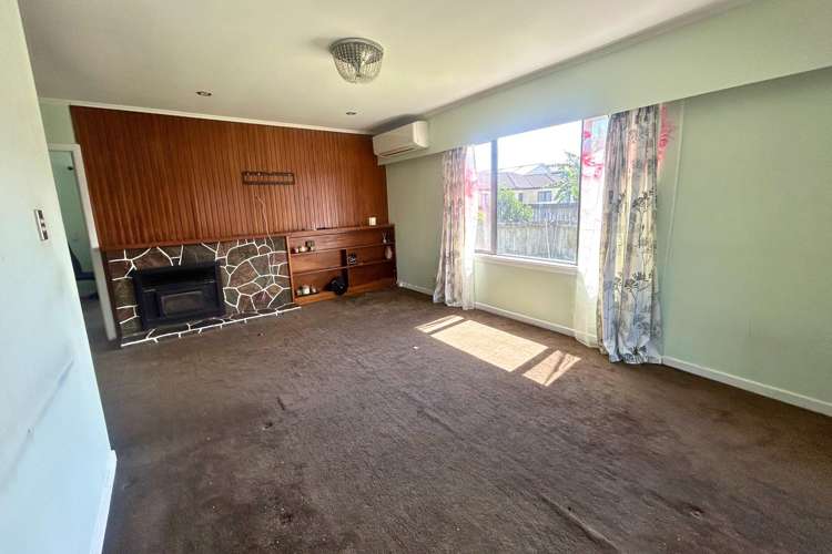 1 Colin Street Mangere_8