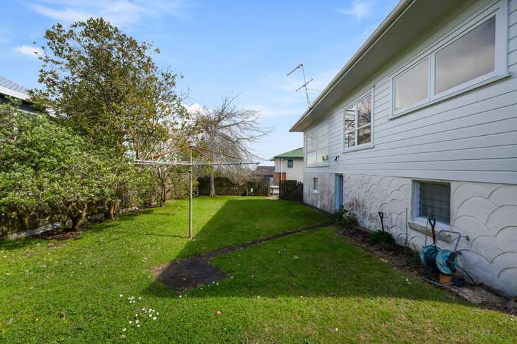 705 Richardson Road Mount Roskill_27