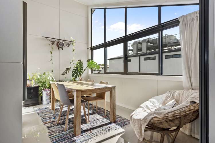 3/15 Cook Street Hamilton East_10