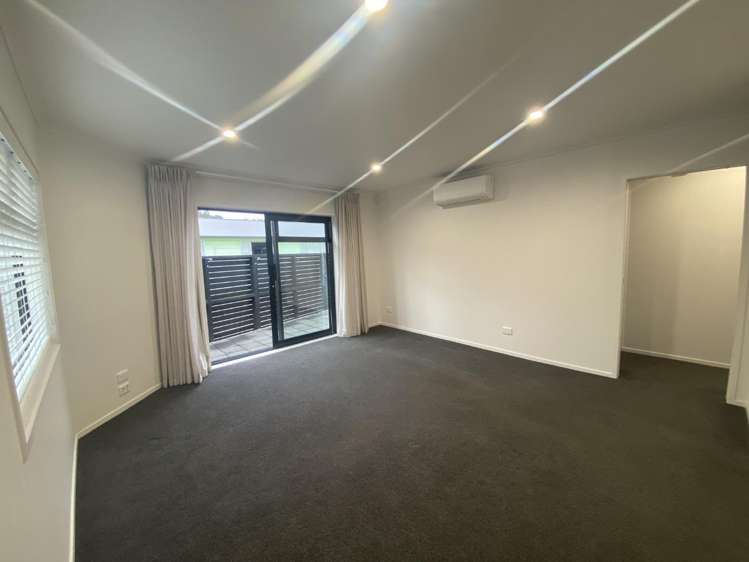 7 Forest Glen Orewa_4