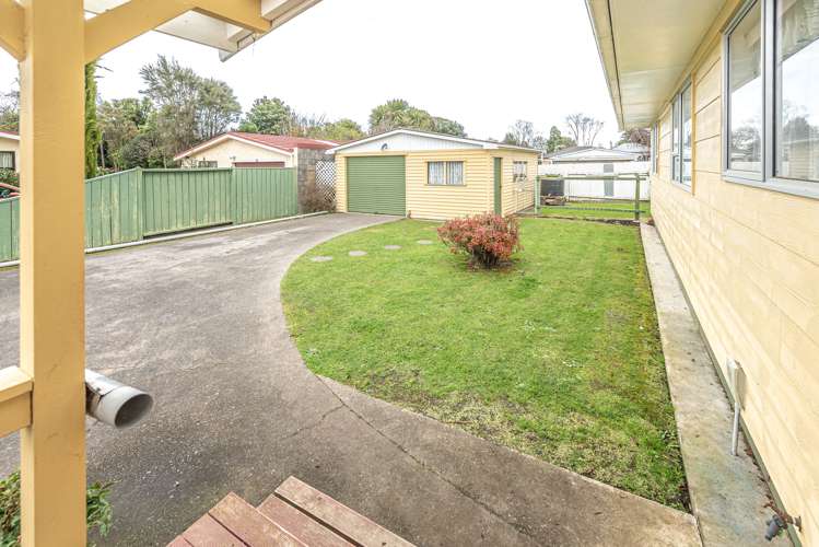 10 Photinia Place Aramoho_17