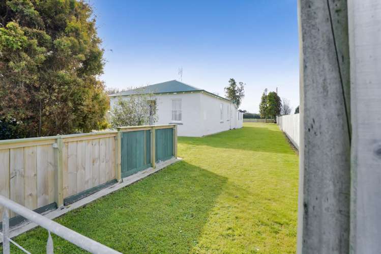 409 Ohangai Road Hawera_27