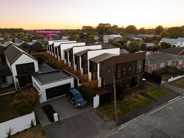 11/24 Devonport Lane Saint Albans_9