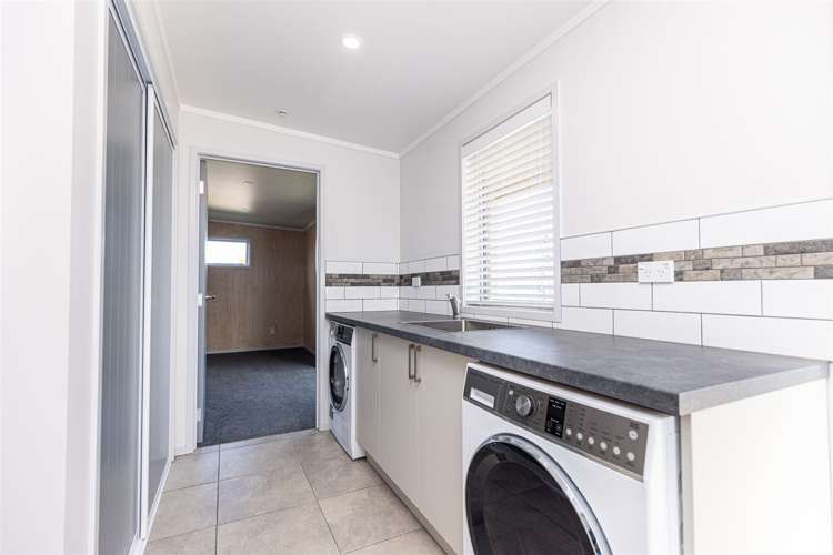 106 Matai Street Castlecliff_9