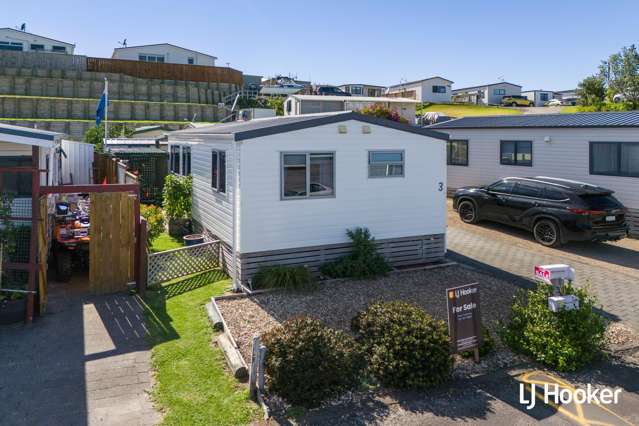 3/147 Emerton Road, Seaford Park Waihi Beach_2