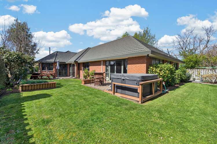 18 Devon Crescent Darfield_15