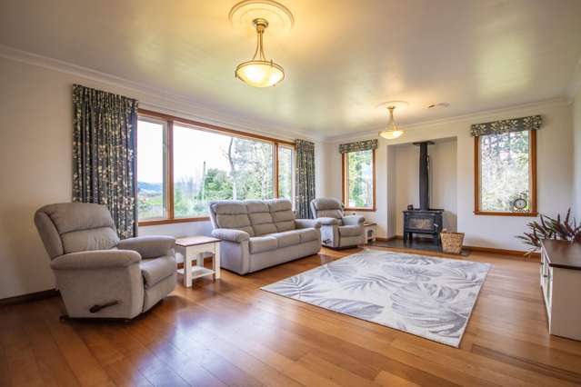 296 Old West Road Turitea_2