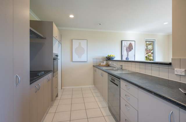 14 Frenchay Drive Atawhai_4
