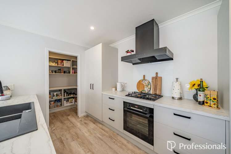 16a Sharpe Crescent Wainuiomata_7