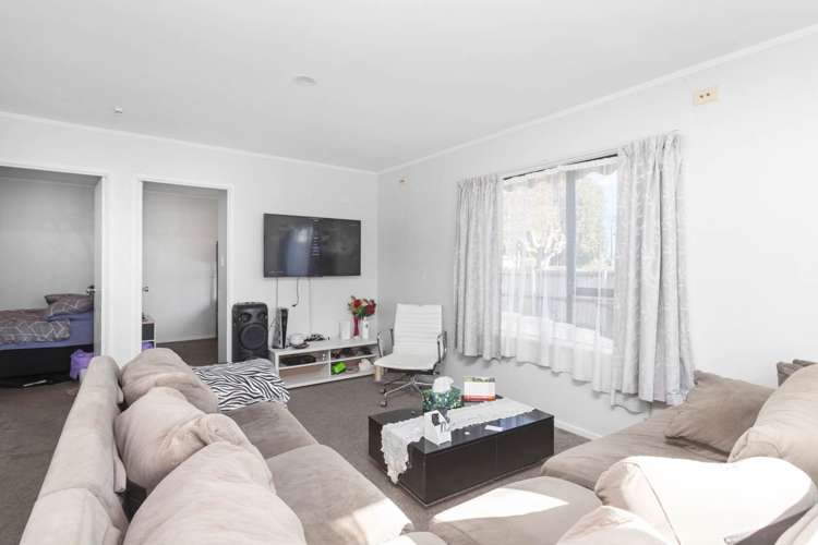 1/1 Taikata Road Te Atatu Peninsula_1