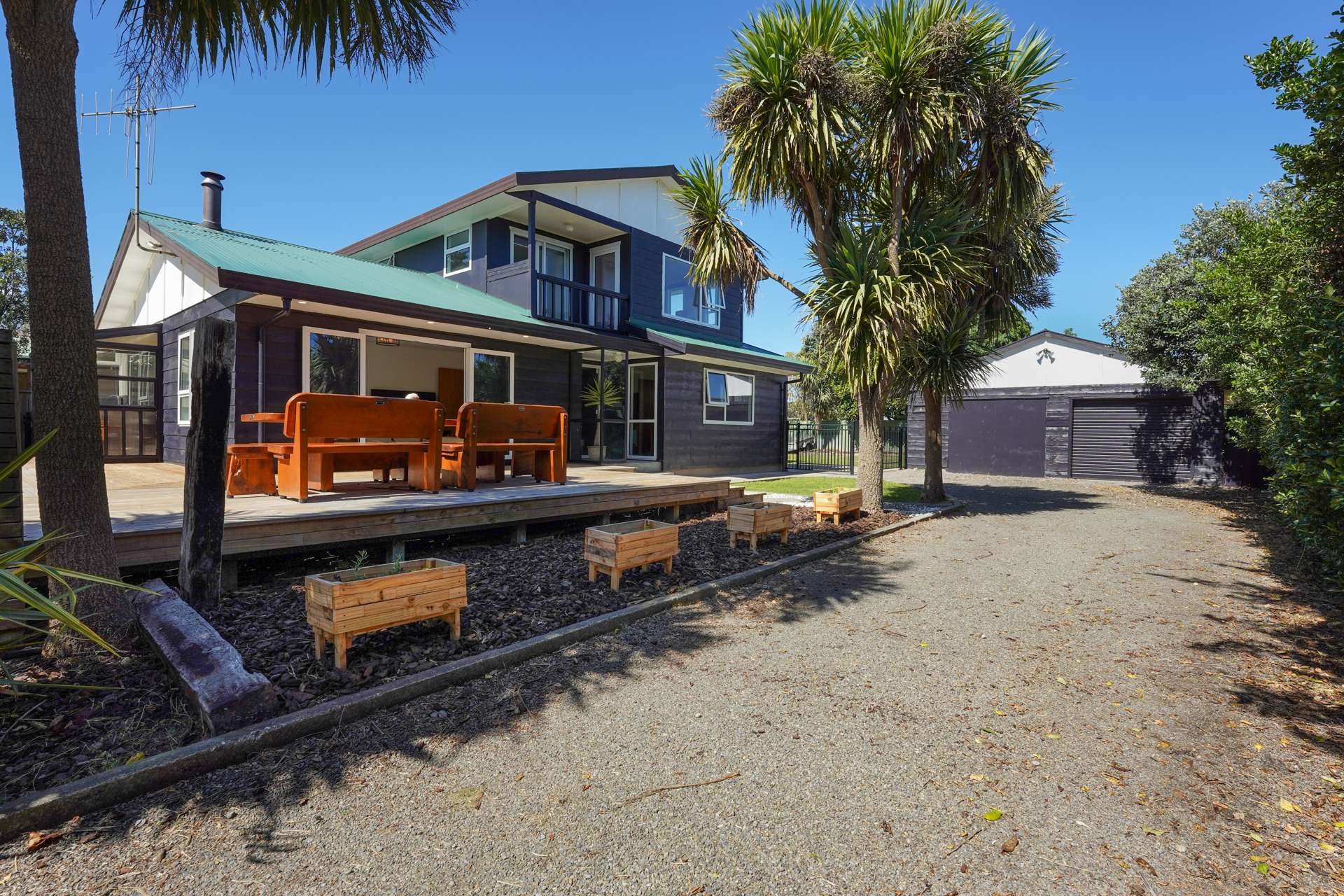 73 Atkinson Avenue Otaki Beach_0