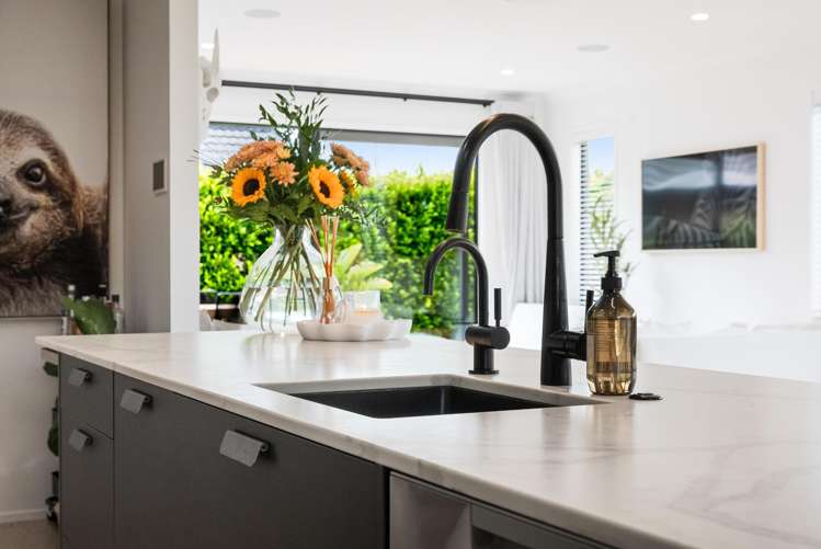 8 Walter Lawry Road Paerata_9