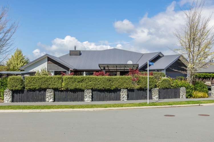 44 Holiday Drive Mairehau_13