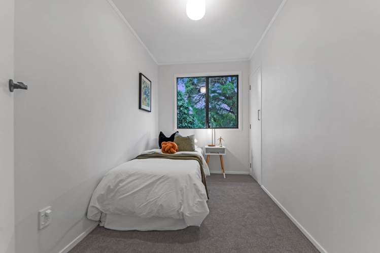 13 Glucina Place Glen Eden_13