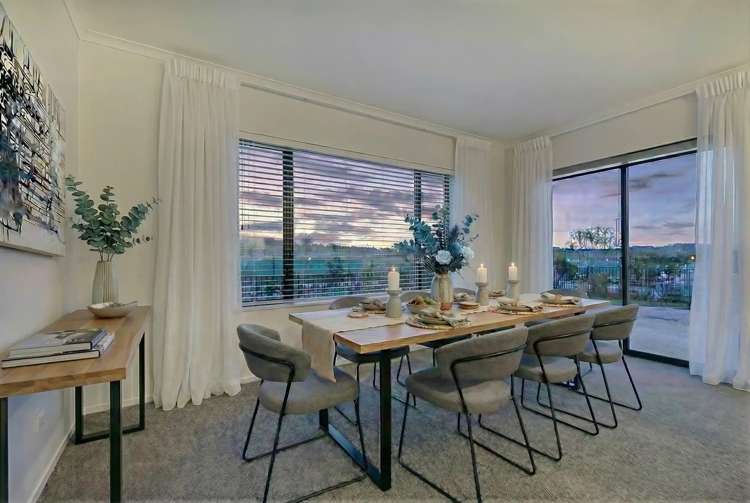 91 Parish Drive_4