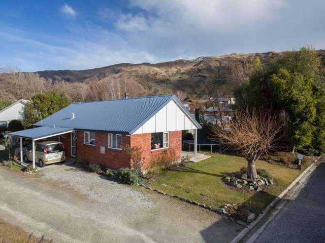 5a Larch Place Wanaka_1