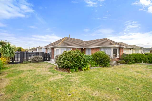 60 Bournemouth Crescent Aranui_2