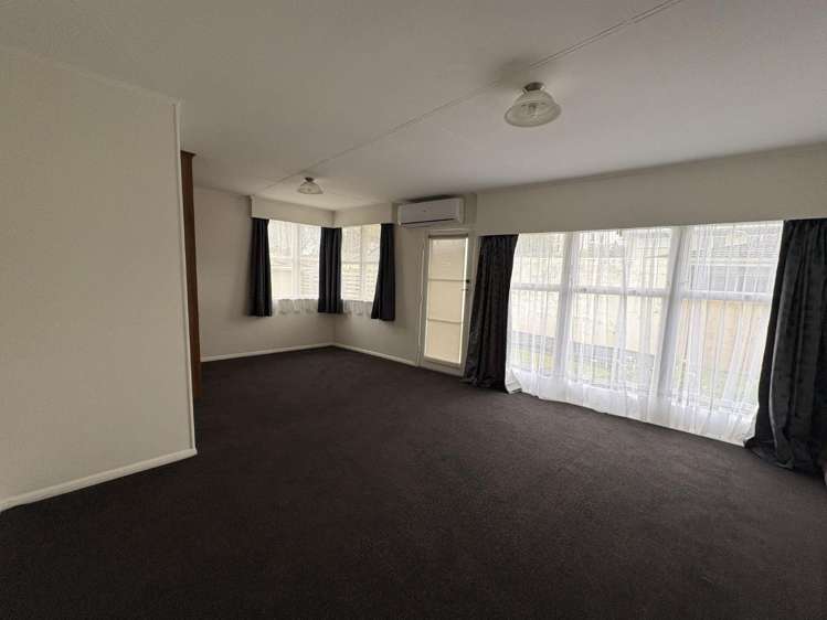 8A Sandleigh Road Hamilton Lake_2