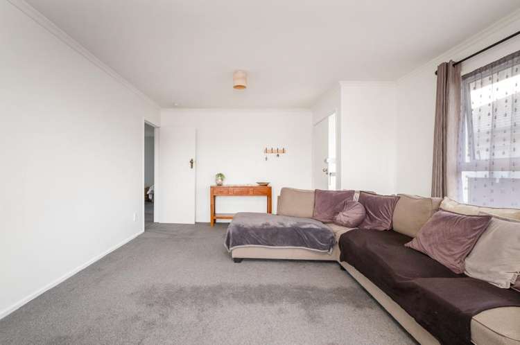 1/53 Bassett Street Burwood_6