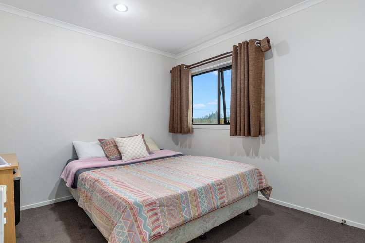 214 Saint James Drive Huntington_11