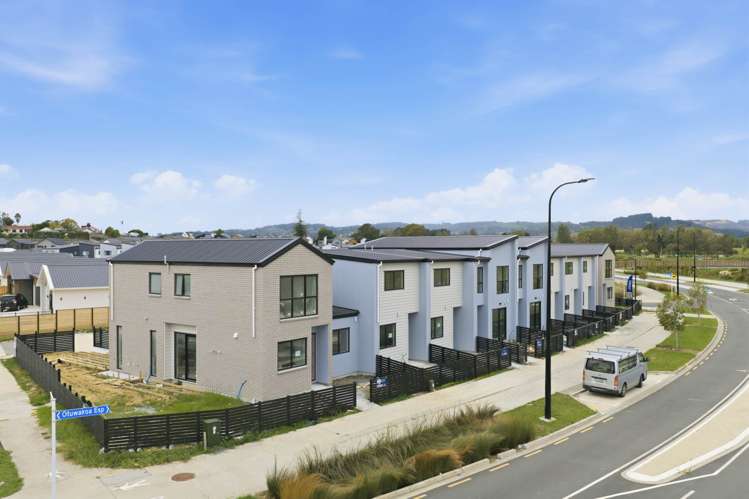 Unit 8/83 Otuwairoa Esplanade Papakura_21