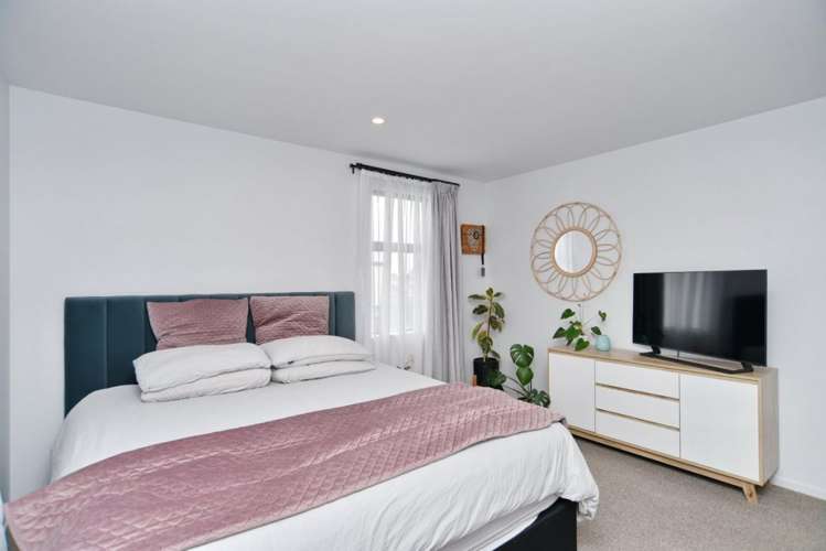 8/16 New Brighton Road Shirley_11