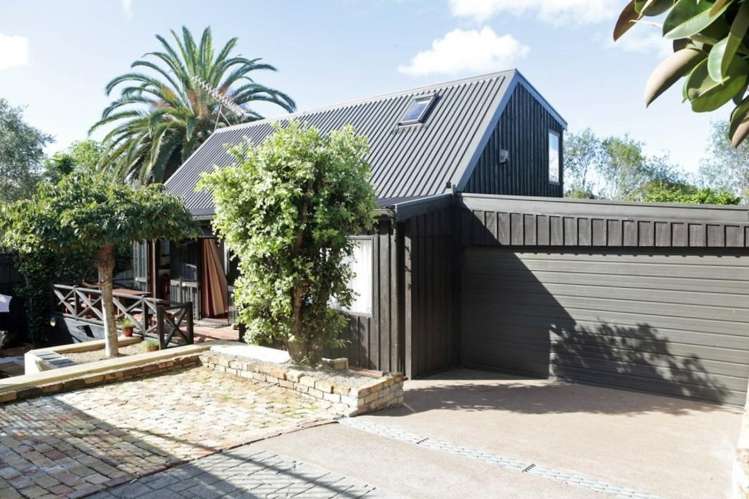 16B Sylvia Road_0
