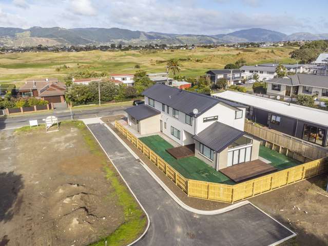 Lot 2-4/61-65 Golf Road Paraparaumu Beach_3